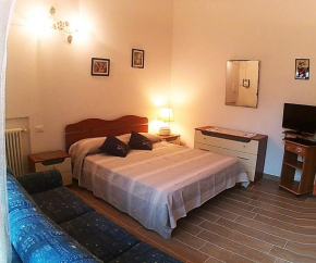 La Mimosa Forte Dei Marmi